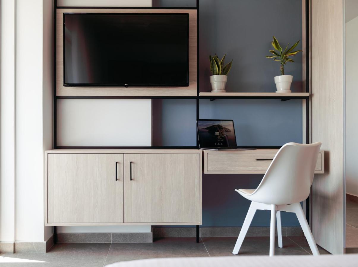 Sky Luxury Suites Сарти Екстериор снимка