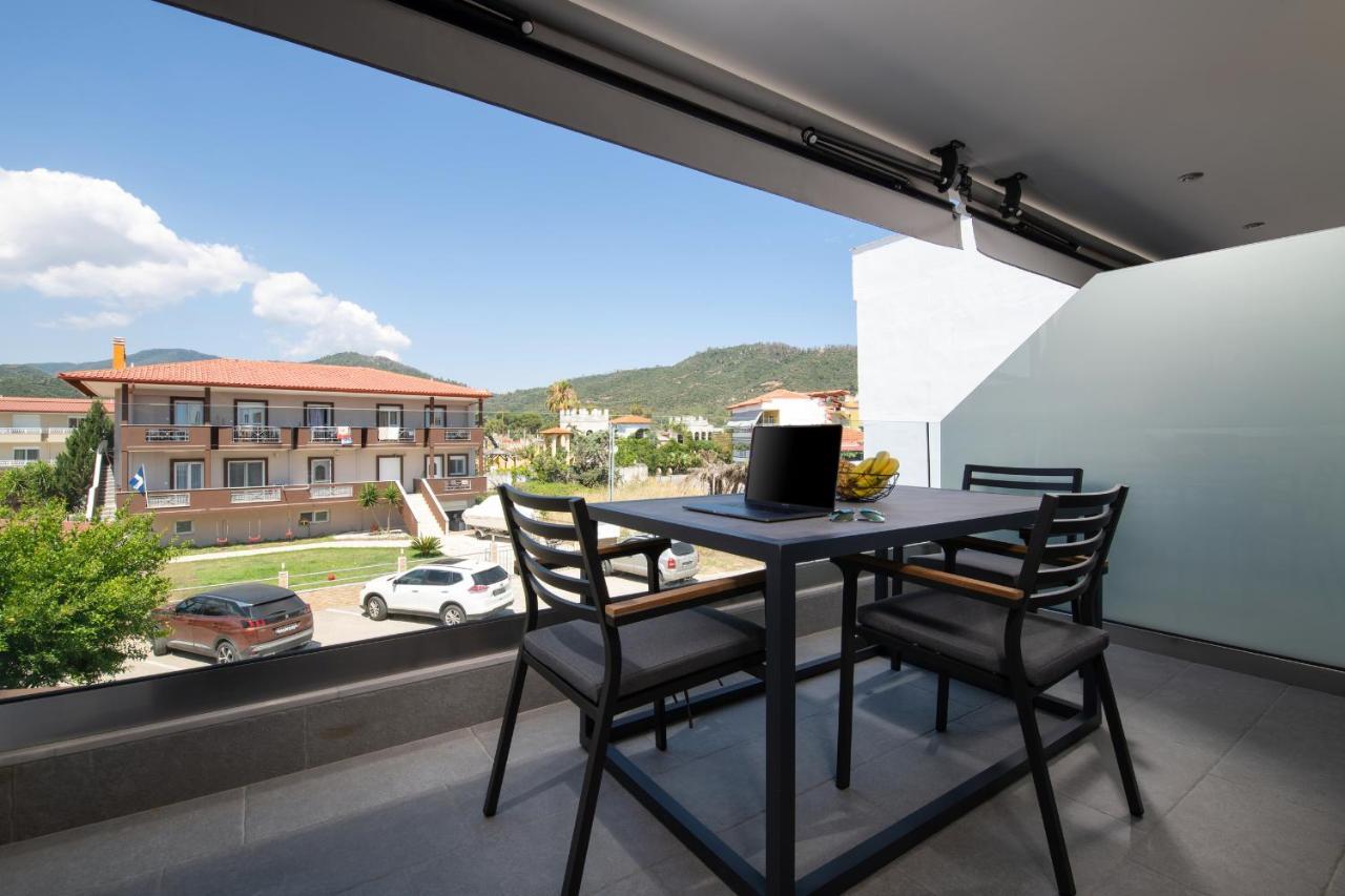 Sky Luxury Suites Сарти Екстериор снимка