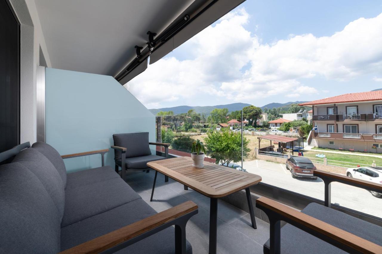 Sky Luxury Suites Сарти Екстериор снимка